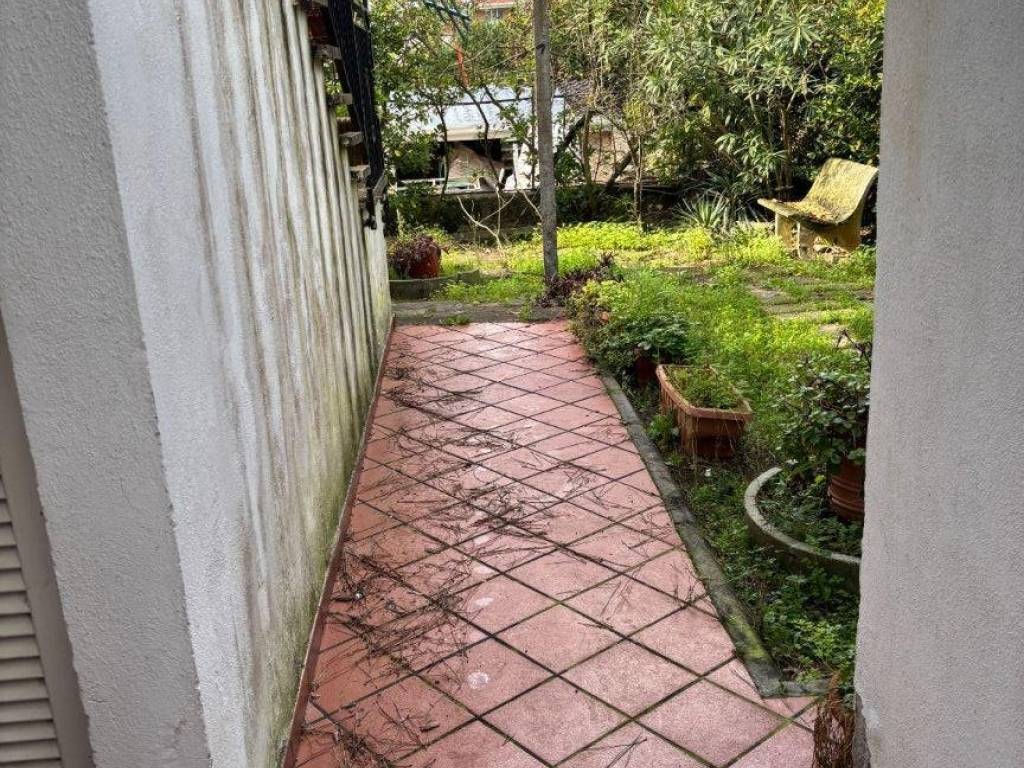 Villa a Terracina in Via Bruxelles - Foto 5