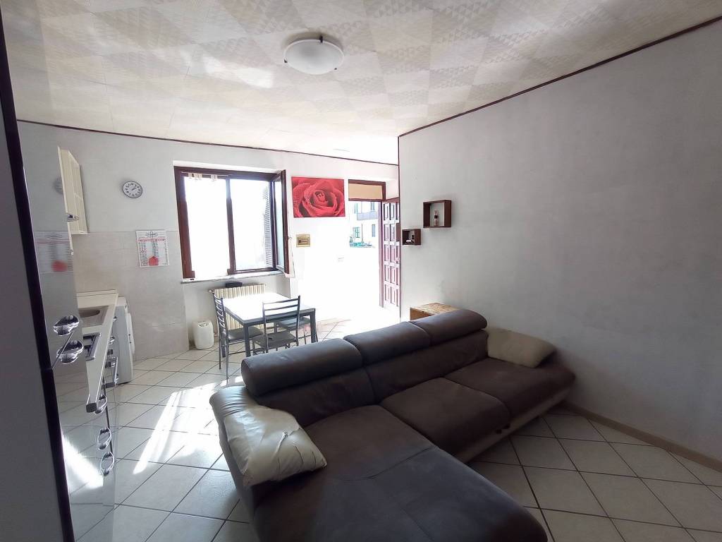 Appartamento a Bellinzago novarese - Foto 4