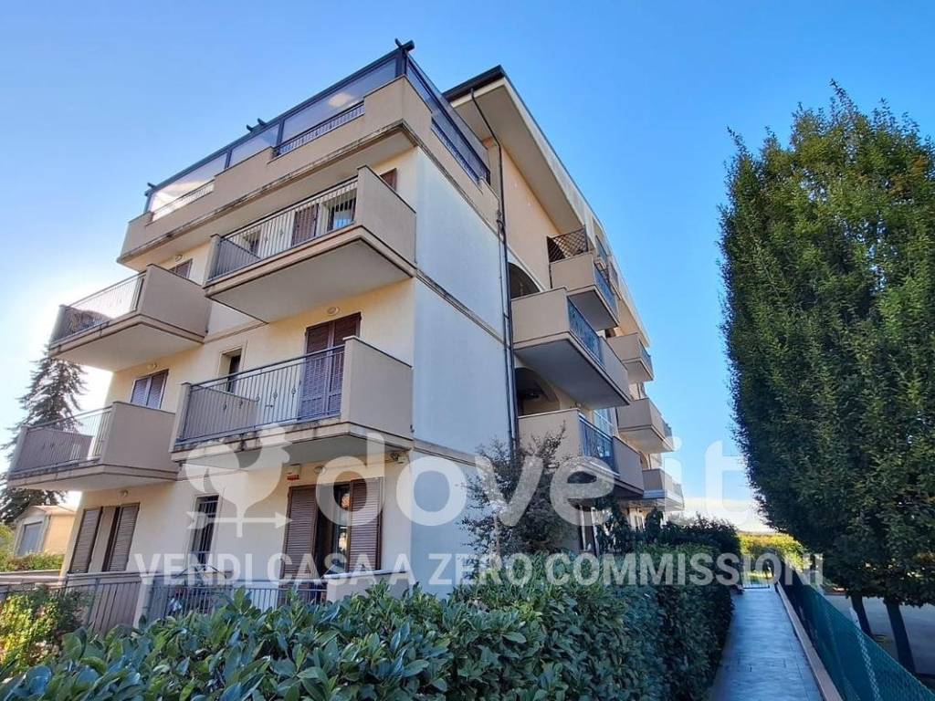 Appartamento a Rimini in Via Marecchiese, 625 - Foto 2