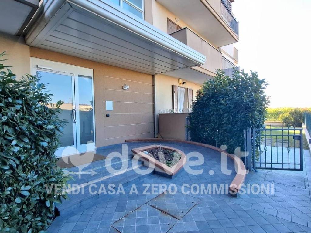 Appartamento a Rimini in Via Marecchiese, 625 - Foto 3