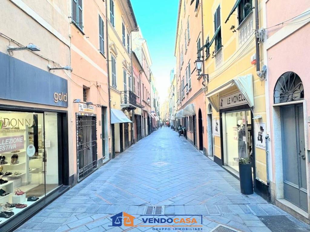 Appartamento a Loano in Via Giuseppe Garibaldi - Foto 2