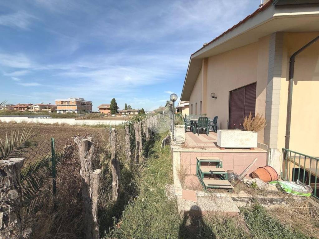 Villa a Ciampino in Via Lucrezia Romana - Foto 3