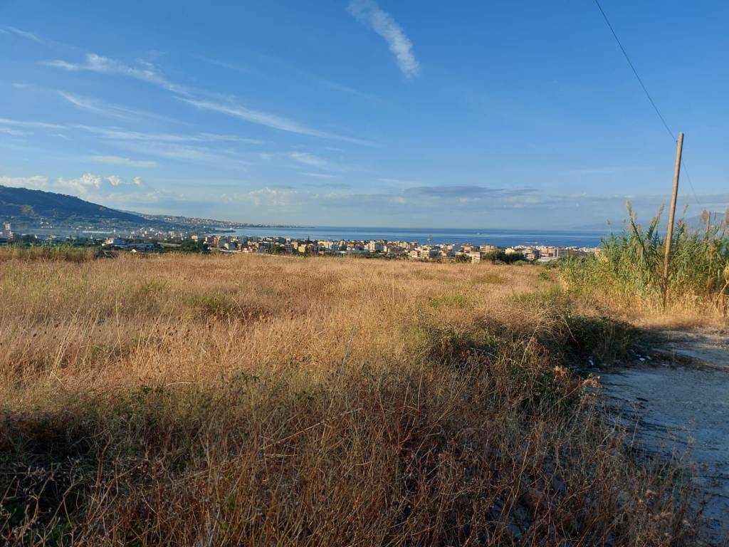 Terreno a Reggio calabria in Via Calog. dei Monti Traversa 1 - Foto 2