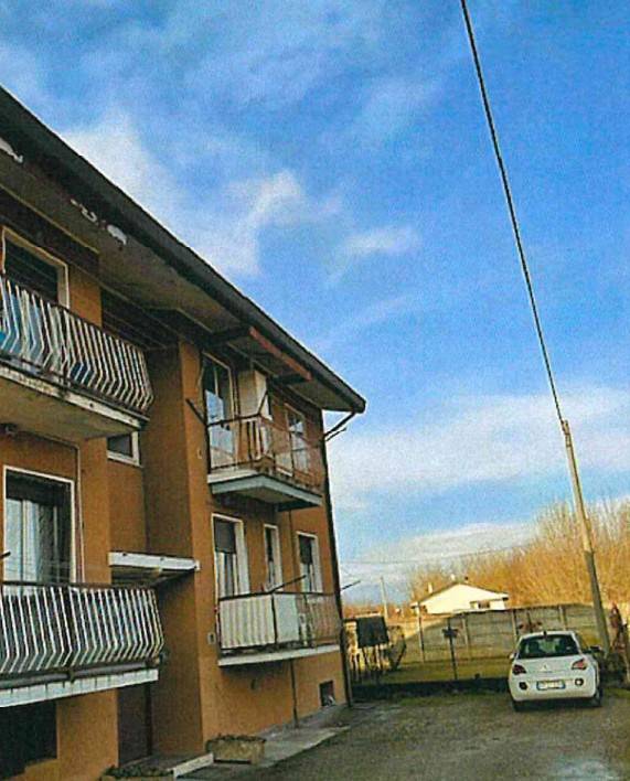 Appartamento a Angera in Via Milano, 35 - Foto 2