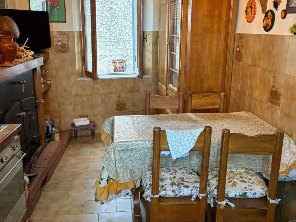 Appartamento a Castel madama in Via Alfredo Baccelli - Foto 4