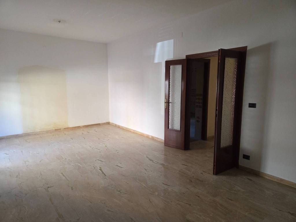 Appartamento a Reggio calabria in Via Nazionale Archi, 16 - Foto 5