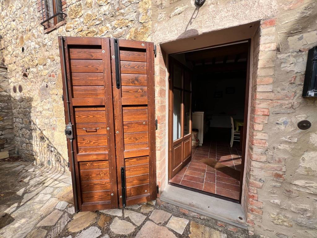 Appartamento a Gaiole in chianti in Via Padre Cristoforo Chiantini - Foto 3