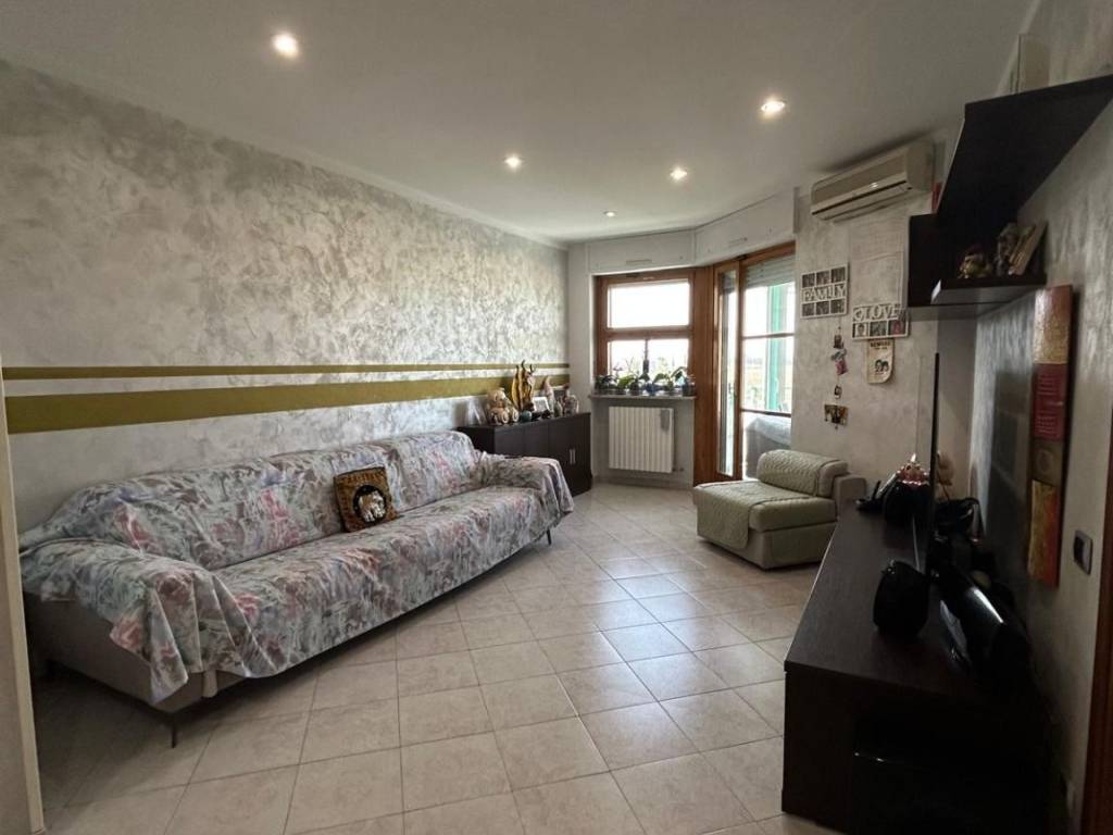Appartamento a Collegno in Via Pian del Lot, 3 - Foto 4