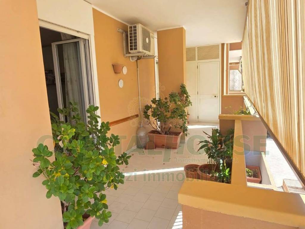 Appartamento a Caserta in Viale delle Querce, 9 - Foto 3