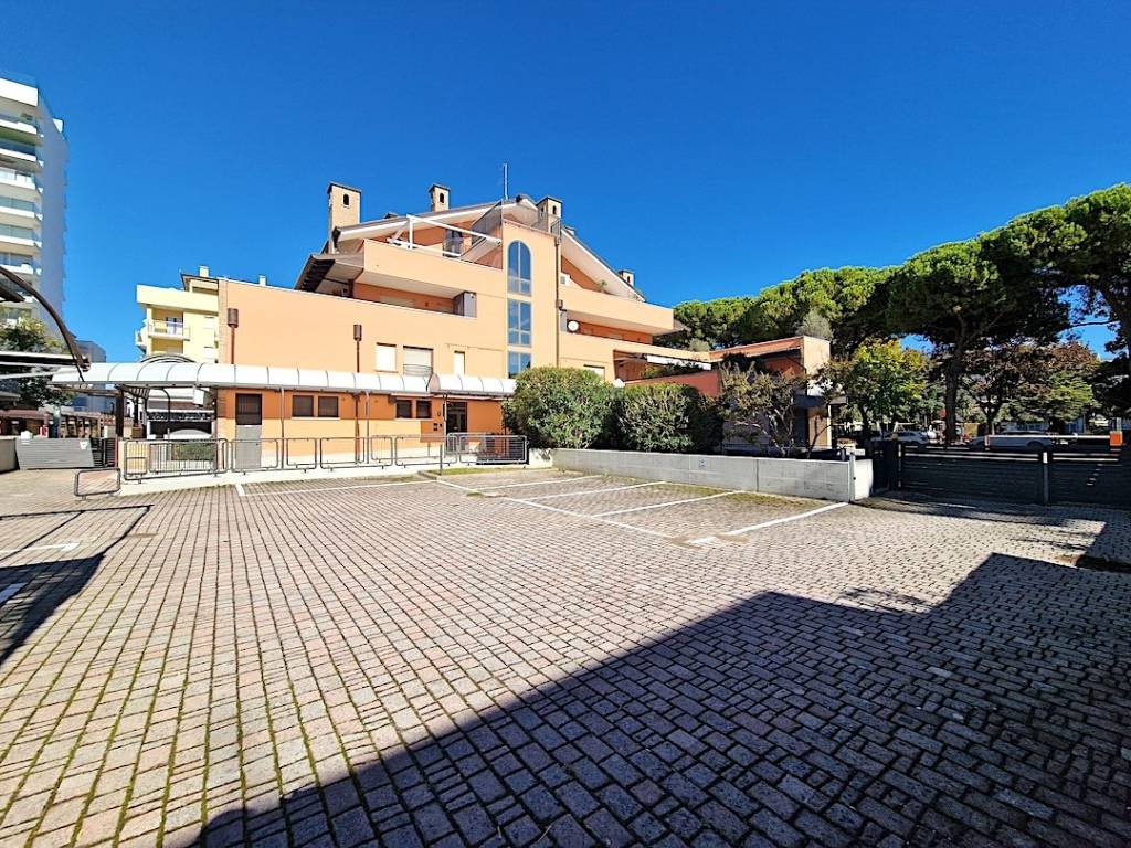 Attico / mansarda a Lignano sabbiadoro in Viale Venezia, 1 - Foto 5