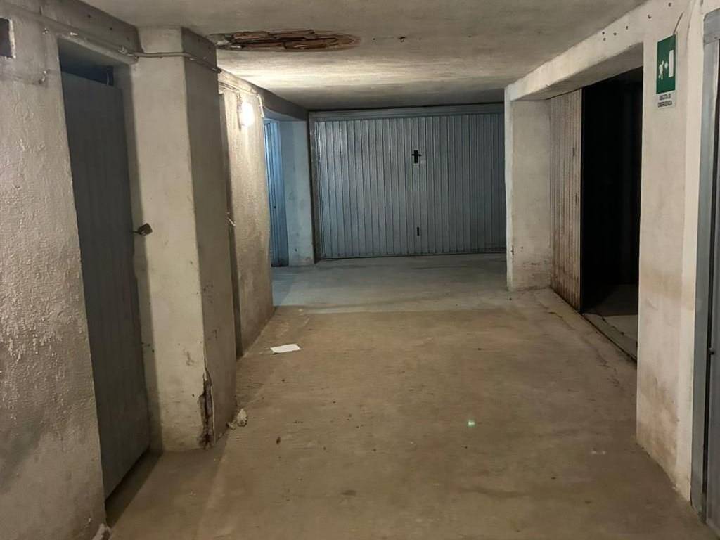 Box / garage a Spotorno in via berninzoni, 94 - Foto 2