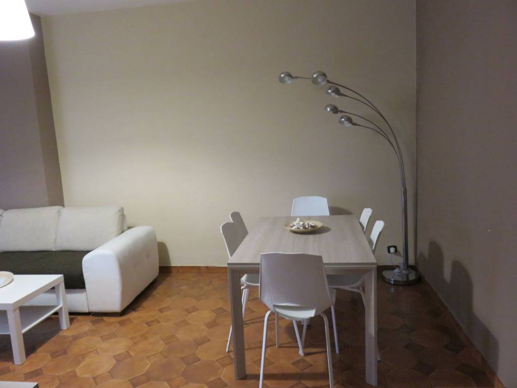 Appartamento a Formia in Via Adalgiso Ferrucci - Foto 2