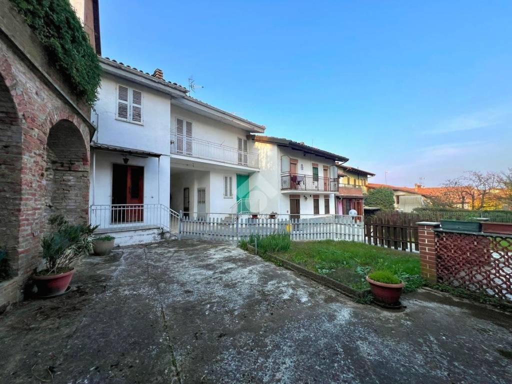 Casa indipendente a Villa san secondo in Via Piave, 2 - Foto 2