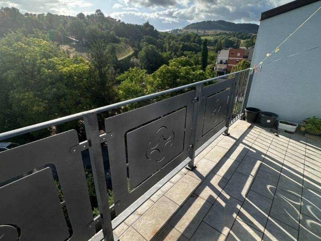 Attico / mansarda a Caldarola in Viale Umberto I - Foto 4