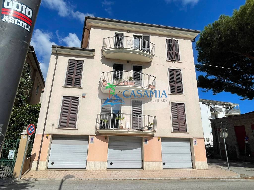 Immobile a San benedetto del tronto in Via Luciano Manara - Foto 2