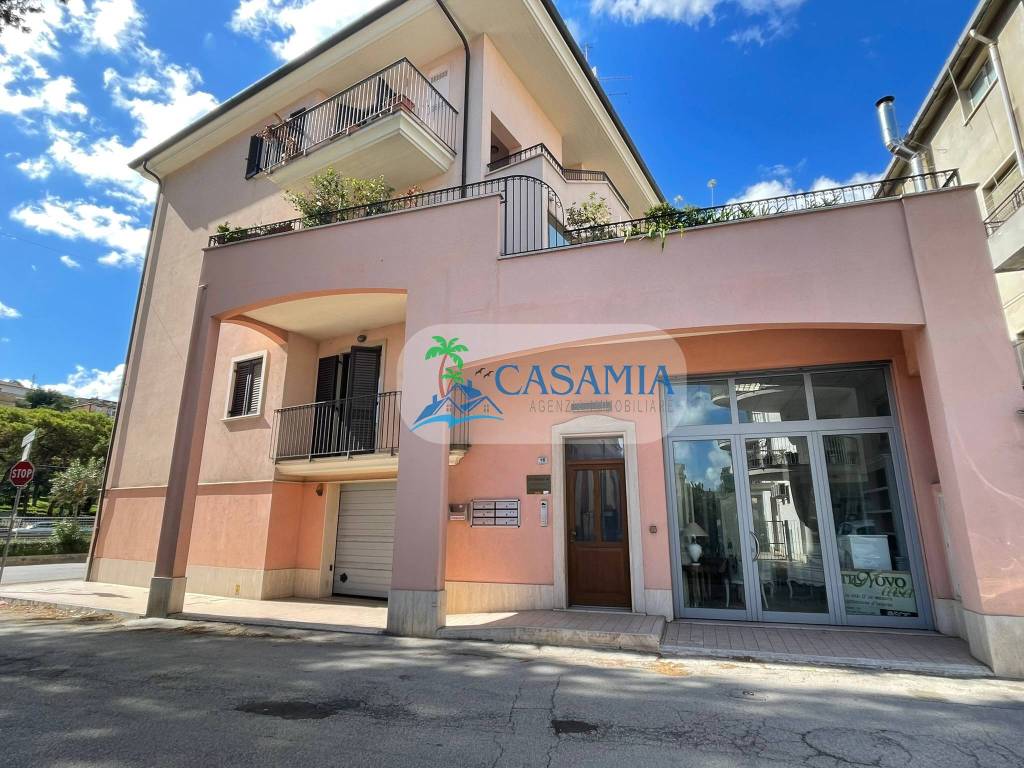 Immobile a San benedetto del tronto in Via Luciano Manara - Foto 4