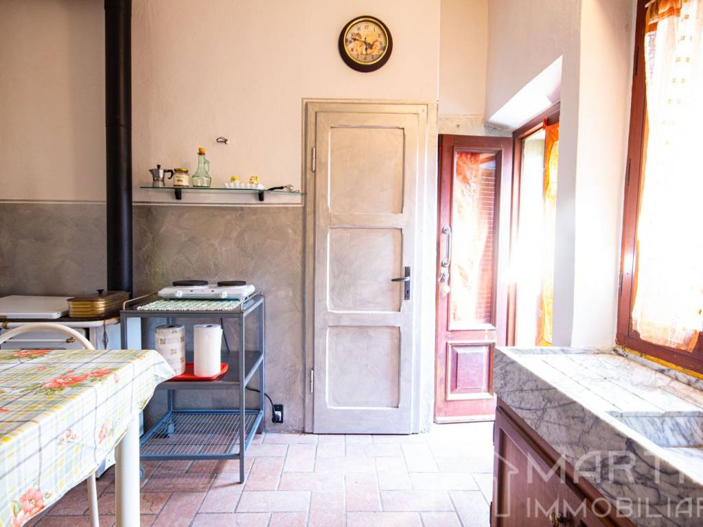 Appartamento a Montieri in Piazza Generale Armando Diaz - Foto 2