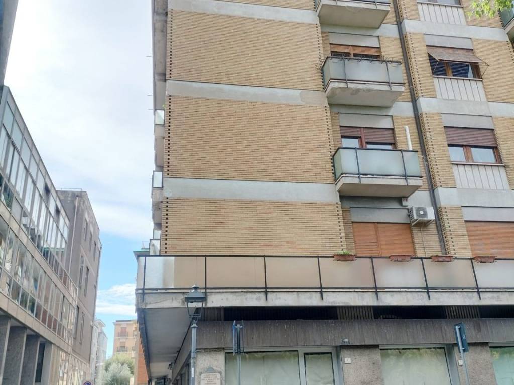 Appartamento a Caserta in Passaggio Anna Cecilia Marvasi - Foto 4