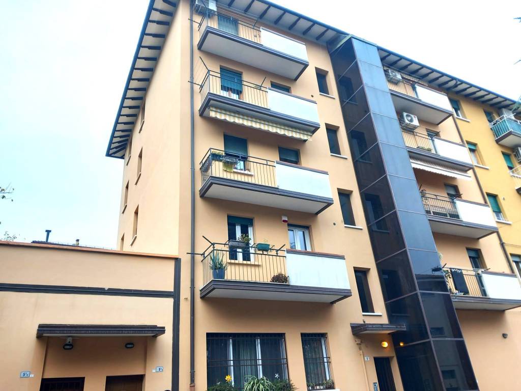 Appartamento a Bologna in Via Pellegrino Antonio Orlandi - Foto 2