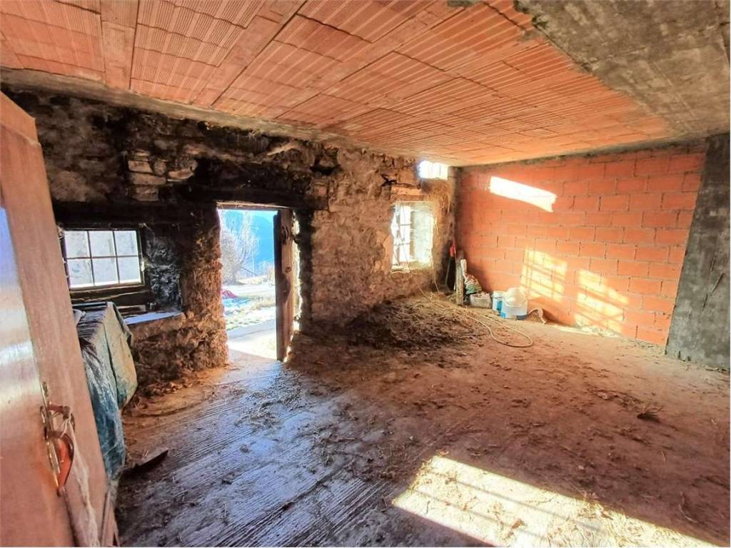 Rustico / casale a Challand-saint-anselme in frazione Arbaz - Foto 5