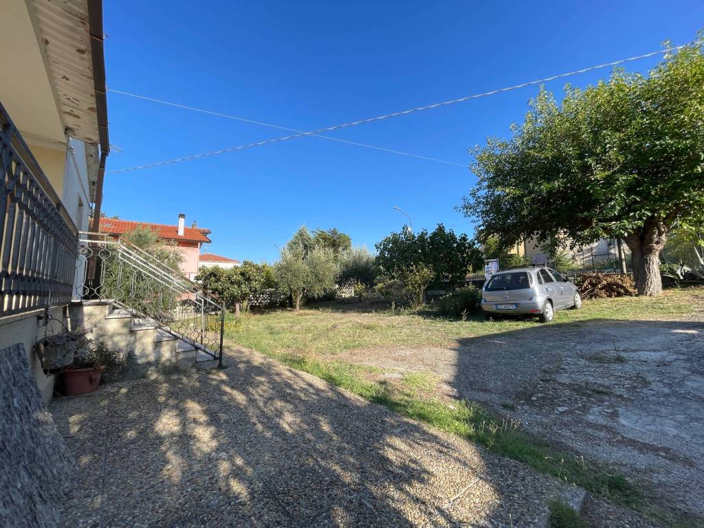 Villa a Alanno in Via Prati, 16 - Foto 3