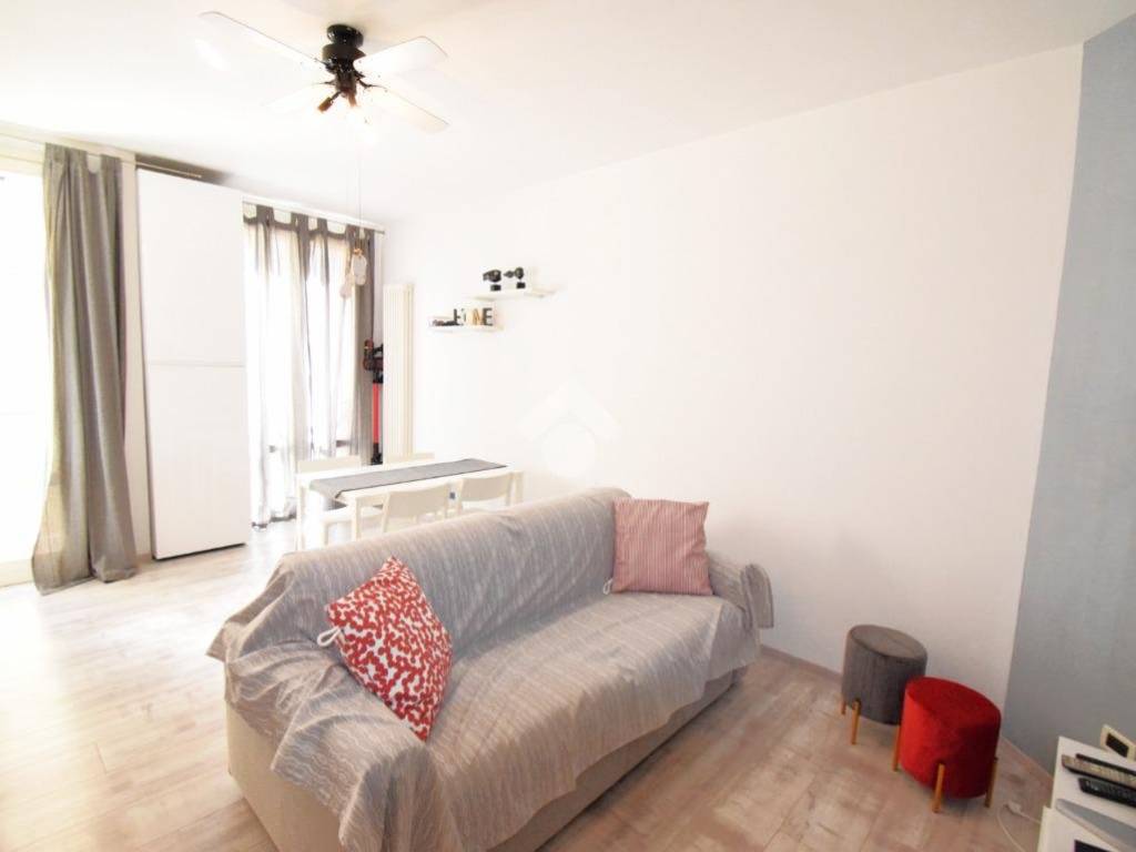 Appartamento a Riccione in Viale Ponchielli, 17 - Foto 4
