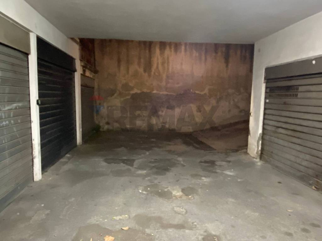 Box / garage a Gravina di catania in Via Madonna di Fatima, 21 - Foto 3