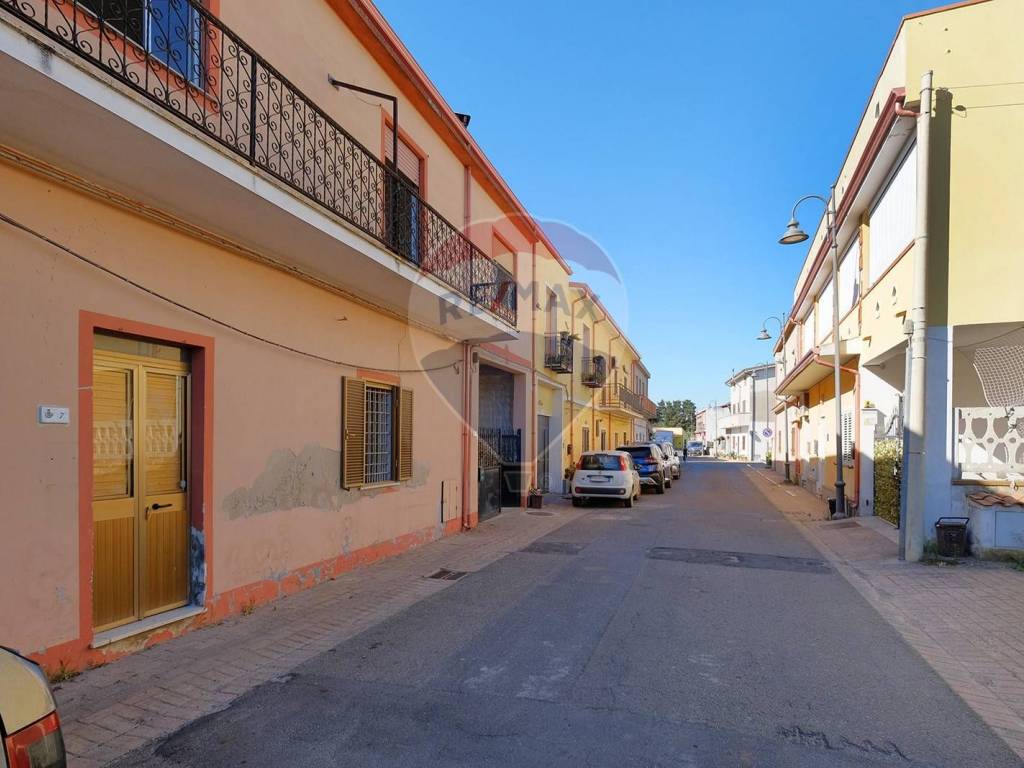 Casa indipendente a Villaperuccio in Via A. Lai - Foto 2