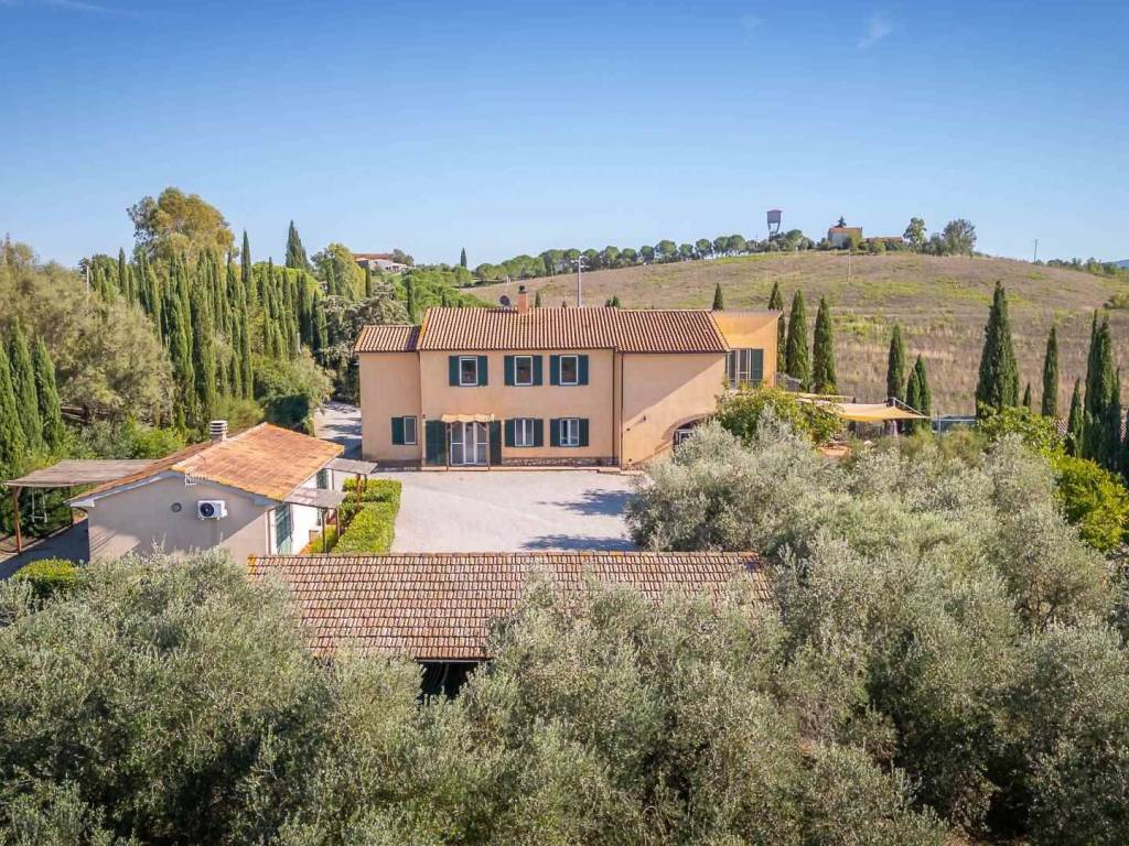 Rustico / casale a Manciano in Via Fonte Vecchie - Foto 2