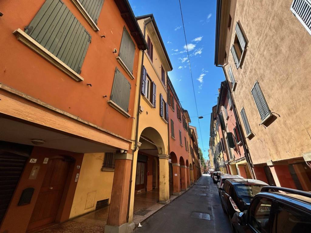Appartamento a Bologna in via Fondazza, 30 - Foto 2