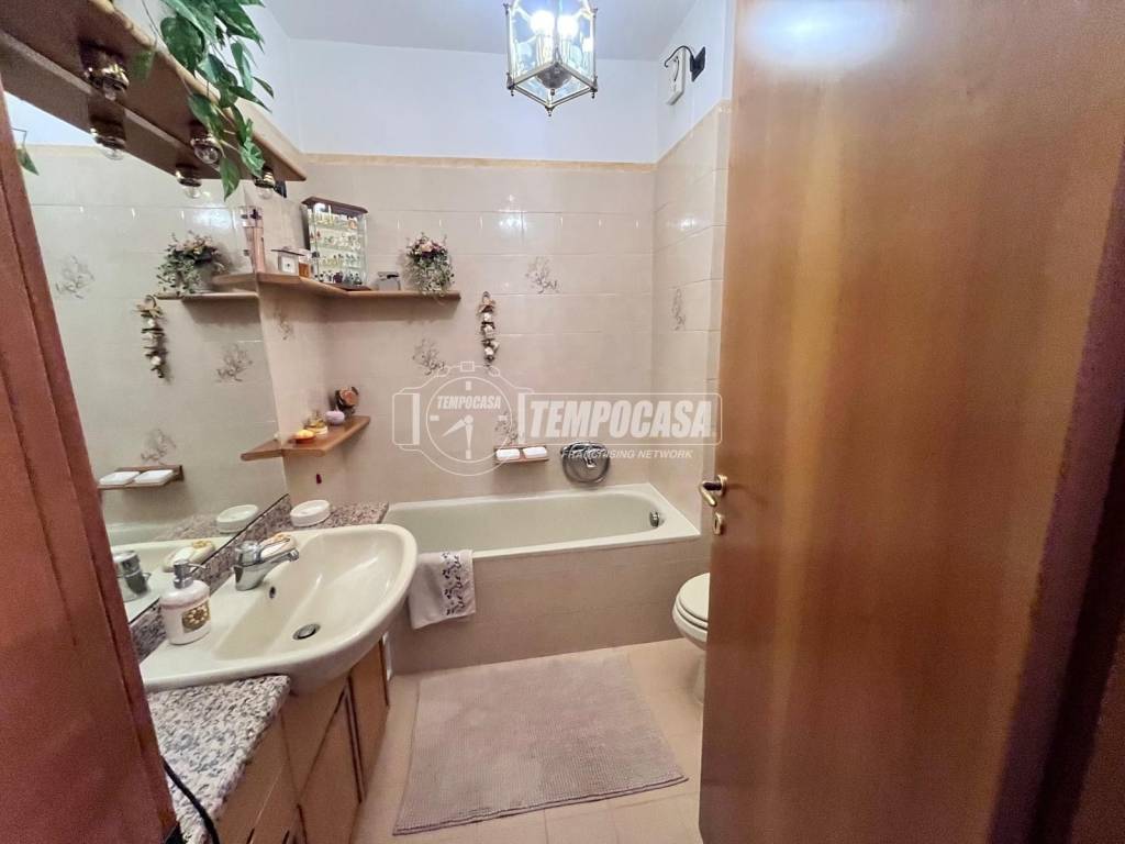 Appartamento a Cermenate in Via REPUBBLICA - Foto 4