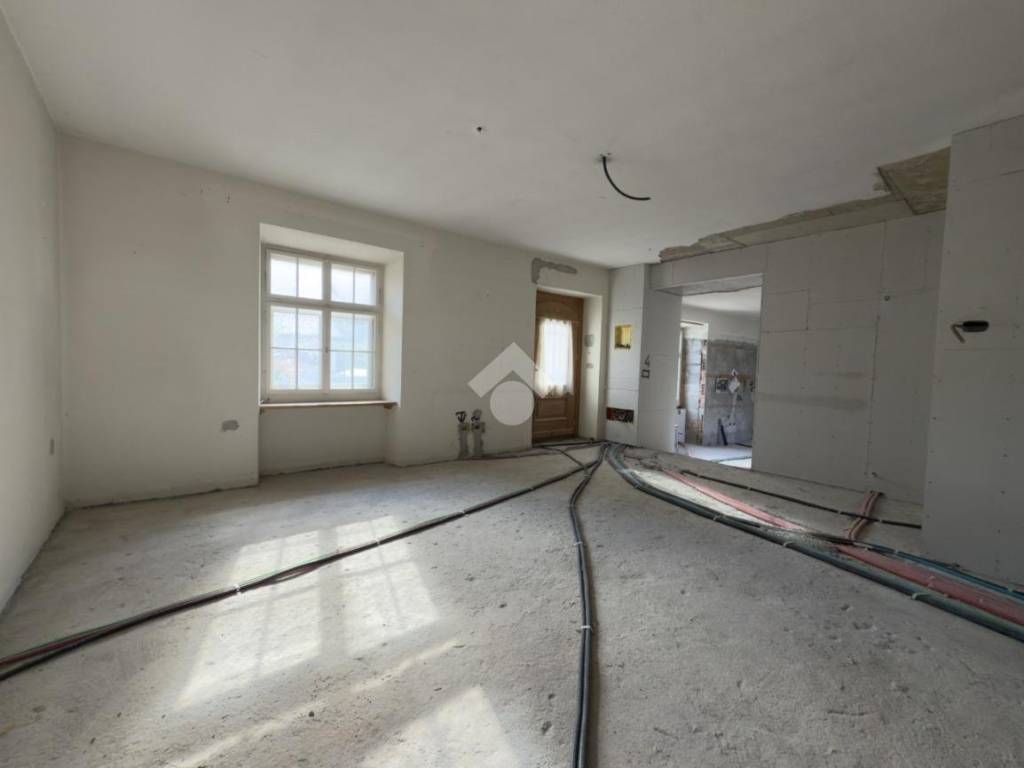 Casa indipendente a Mazzo di valtellina in Via Vione, 36 - Foto 4