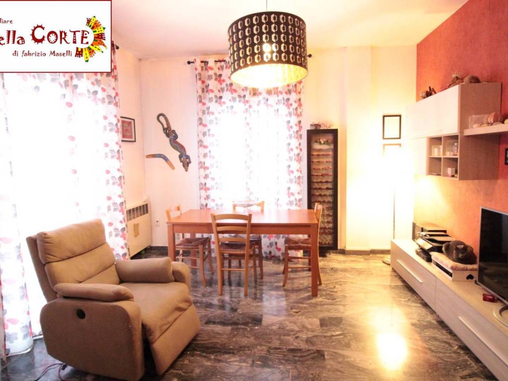 Appartamento a Cento in Via Carpeggiani - Foto 2