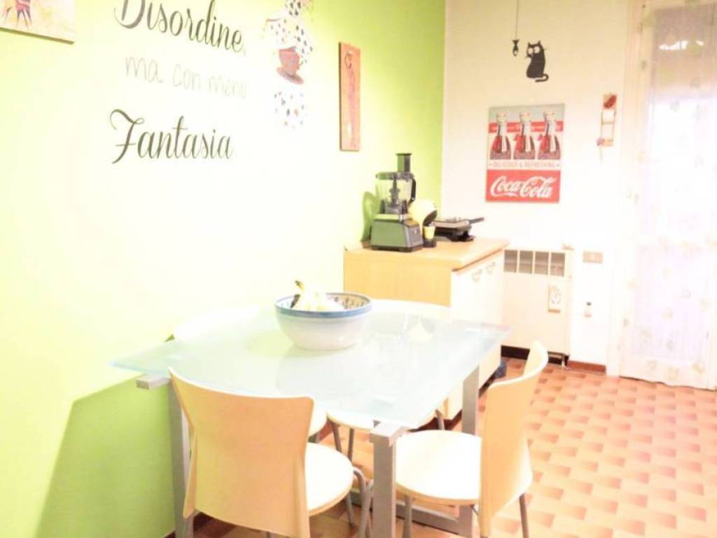 Appartamento a Cento in Via Carpeggiani - Foto 5