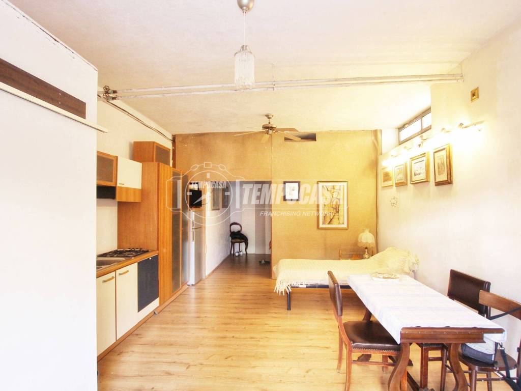 Appartamento a Ancona in Via Vittorio Veneto - Foto 4