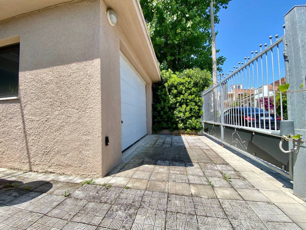 Appartamento a Ancona in Via Chienti - Foto 4