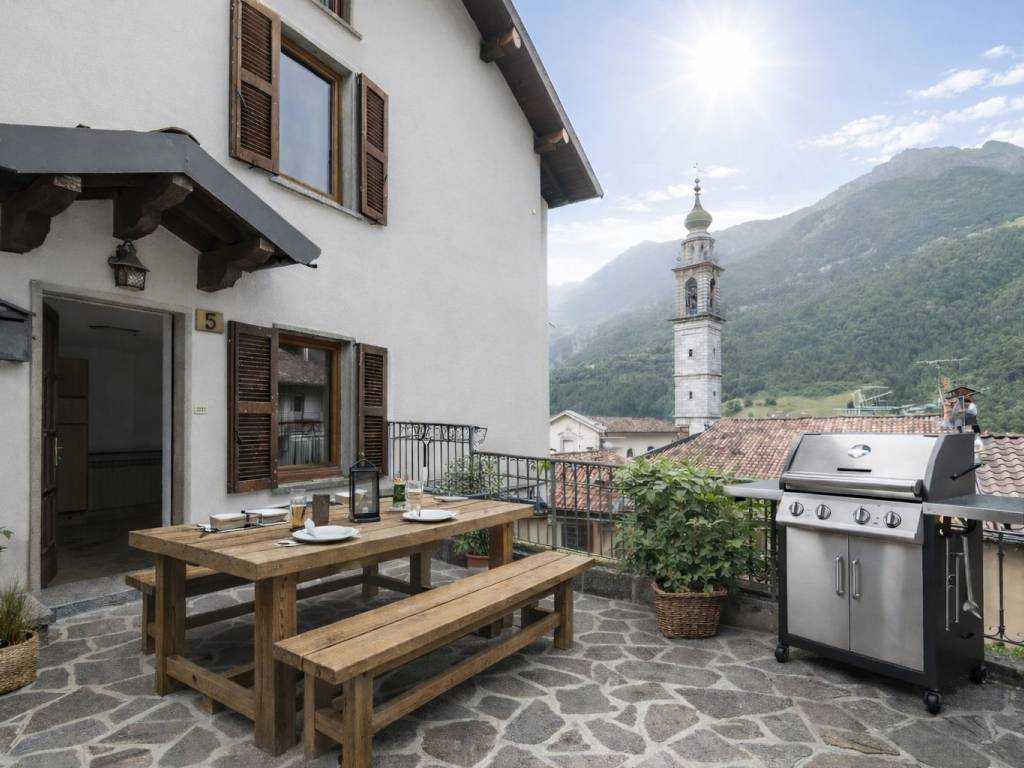 Villa a Ardesio in Via Alessandro Manzoni, 20 - Foto 2