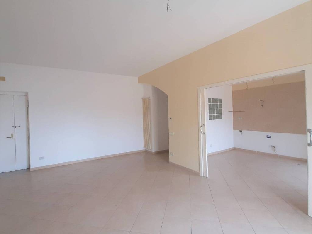 Appartamento a Casoria in Via San Pietro, 15 - Foto 5