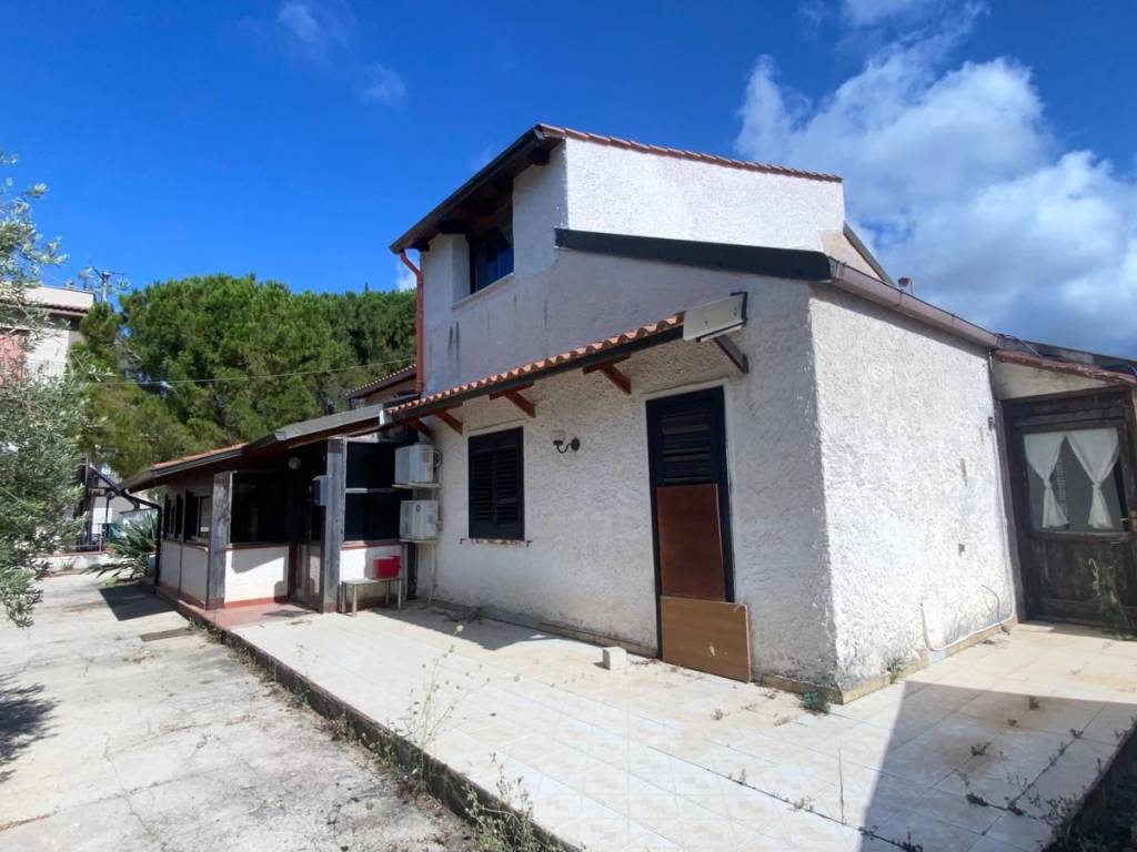 Villa a Carini in Via Capri - Foto 2