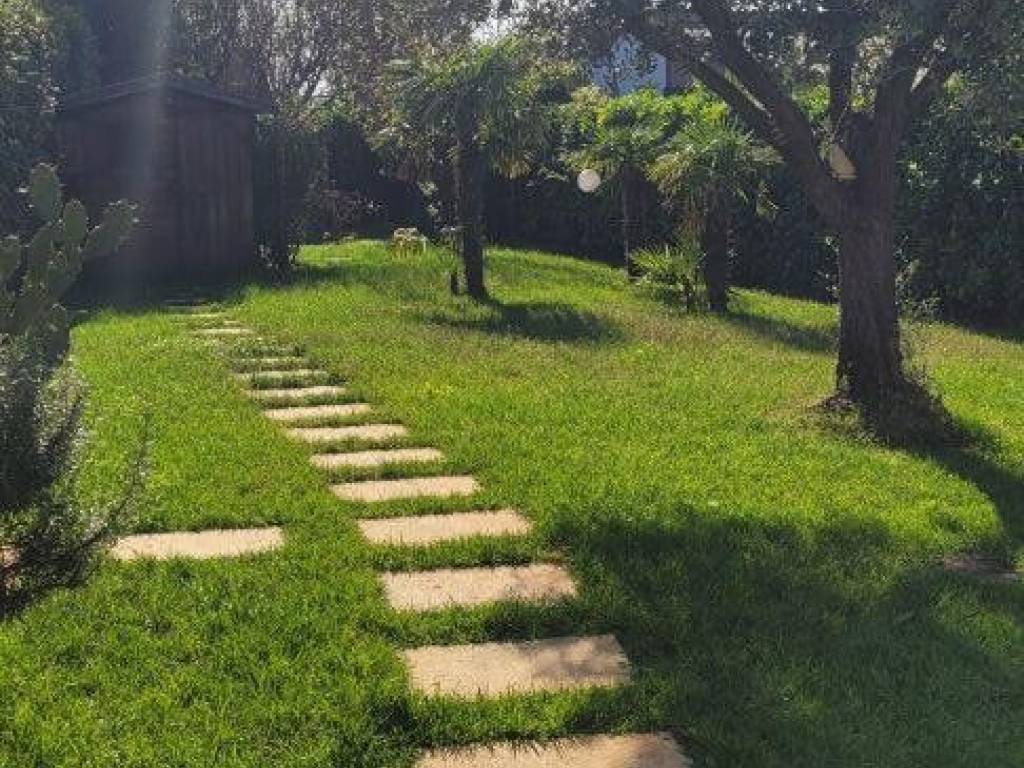 Villa a Selvazzano dentro in Via Vittorio Emanuele III - Foto 5