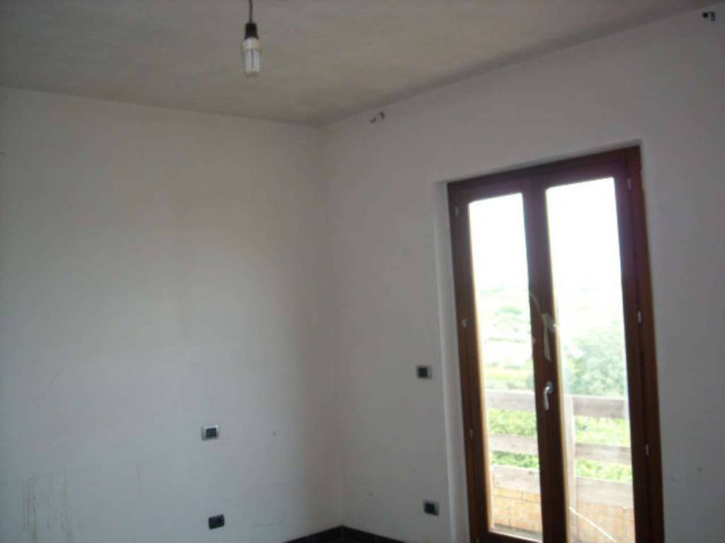 Appartamento a Mosciano sant'angelo in via Adige 11 - Foto 4