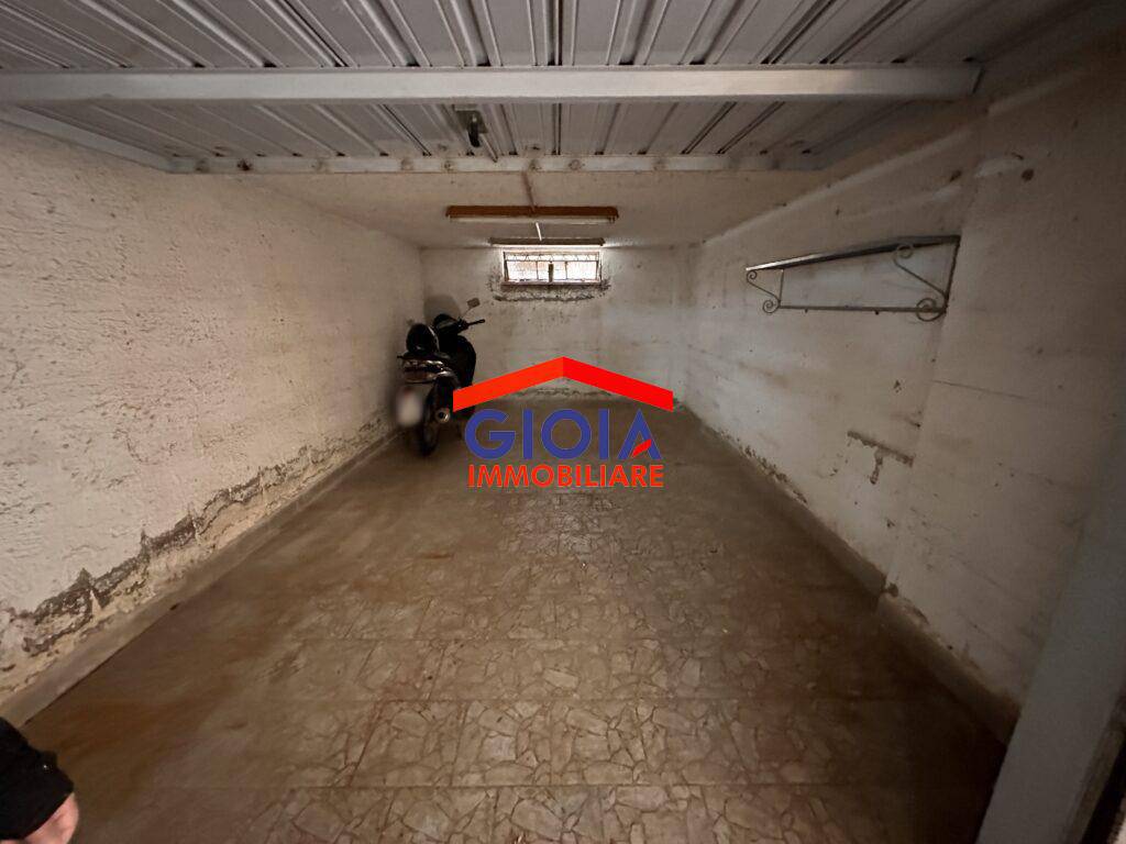 Box / garage a Mondragone in Viale Europa - Foto 2