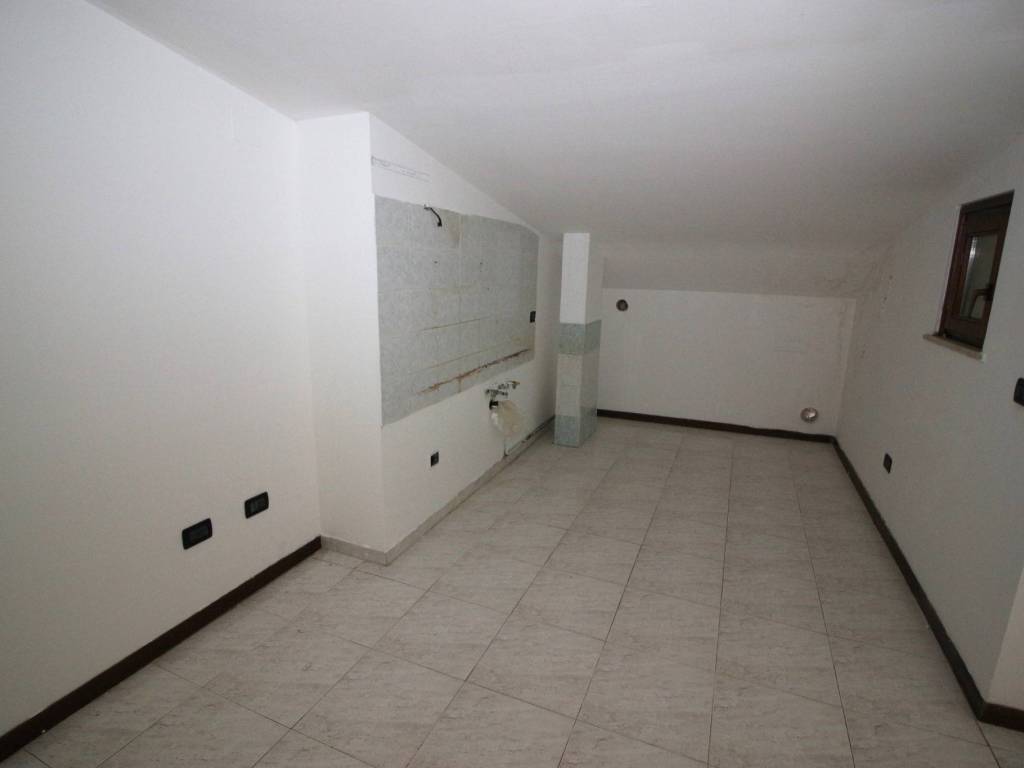 Attico / mansarda a Martinsicuro in Via Francesco Baracca - Foto 4