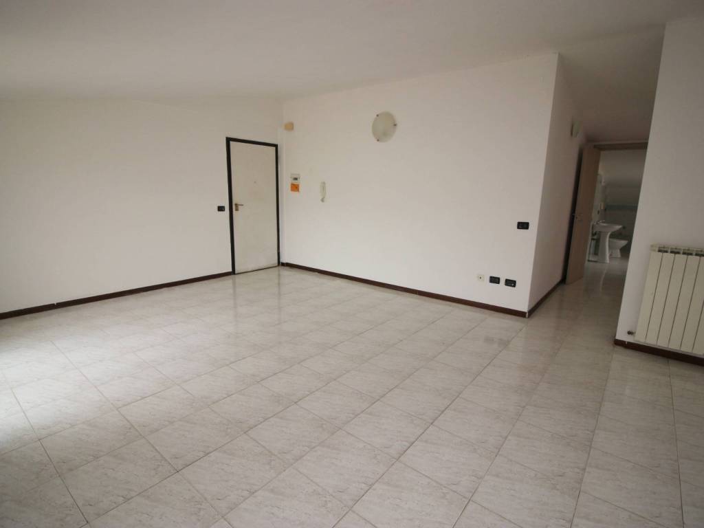 Attico / mansarda a Martinsicuro in Via Francesco Baracca - Foto 5