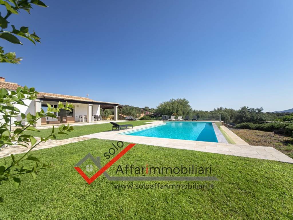 Villa a Golfo aranci in Strada Panoramica Olbia - Foto 3