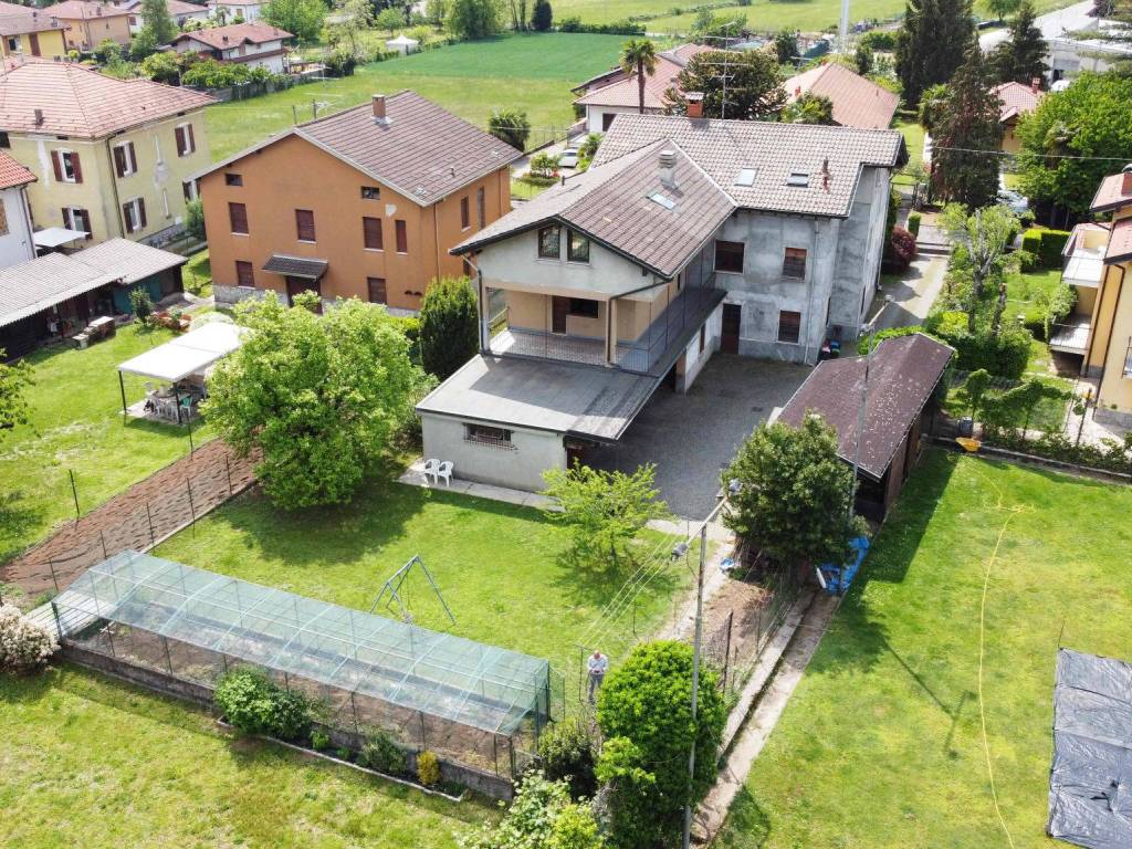 Villa a Castiglione olona in Via Monte Cimone, 33 - Foto 2