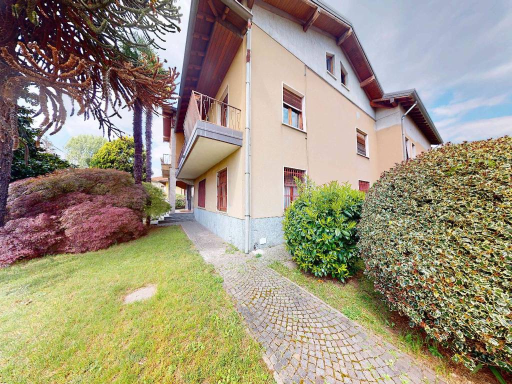 Villa a Castiglione olona in Via Monte Cimone, 33 - Foto 4