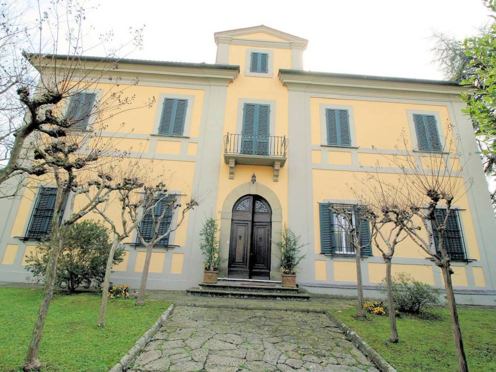 Villa a Uzzano - Foto 2