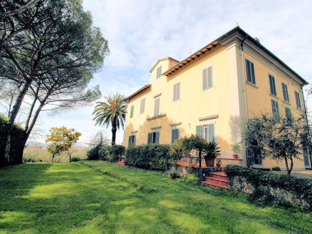 Villa a Uzzano - Foto 3