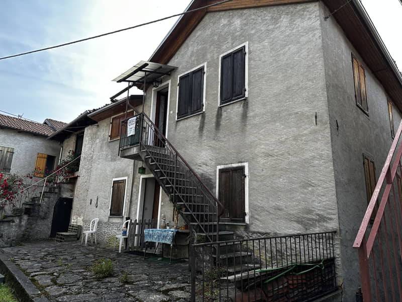 Casa indipendente a Varallo in Villa Inferiore - Foto 2